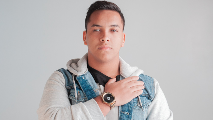 Junior Moraes lança o single “É sobre isso”