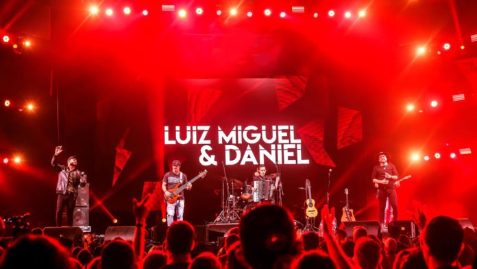 Luiz Miguel & Daniel e Fernando & Sorocaba fazem show na FAICI 2022 Luiz Miguel & Daniel e Fernando & Sorocaba fazem show na FAICI 2022